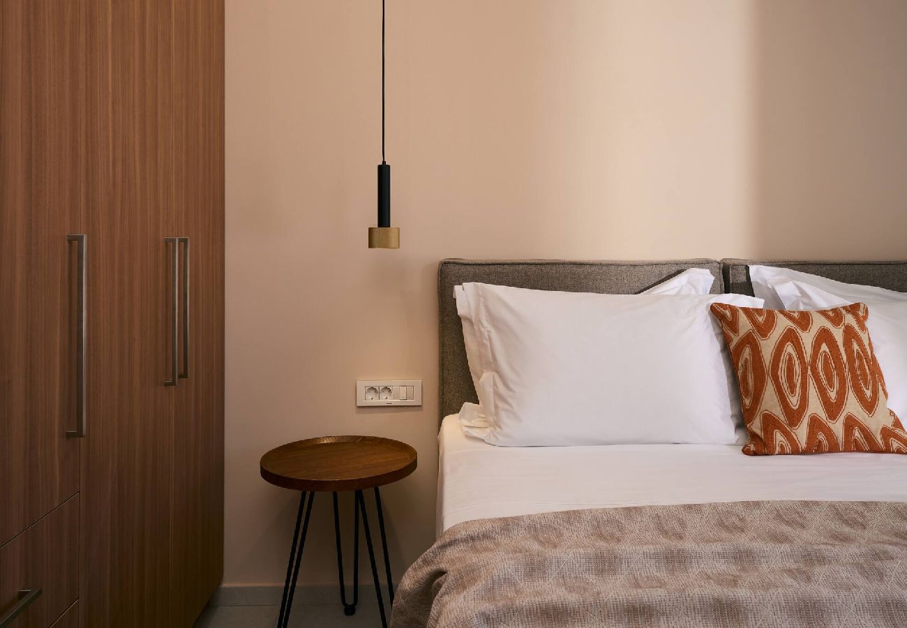 Villa in Kalamaki - Villa Aurelio, An Ethereal Delight