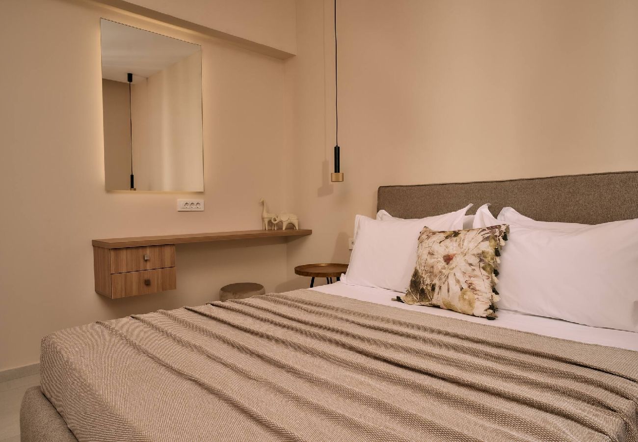 Villa in Kalamaki - Villa Aurelio, An Ethereal Delight