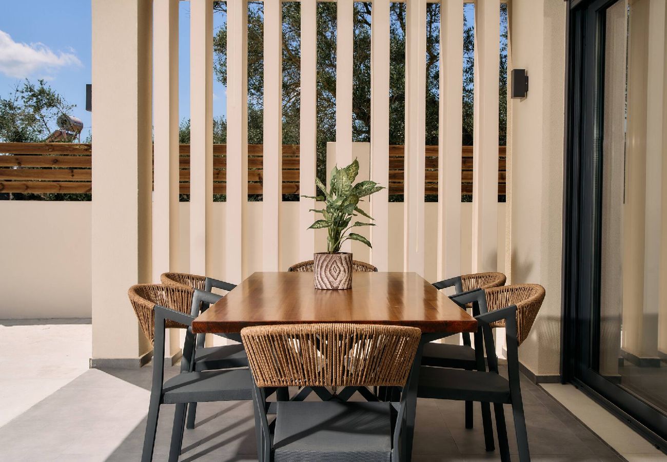 Villa in Kalamaki - Villa Aurelio, An Ethereal Delight