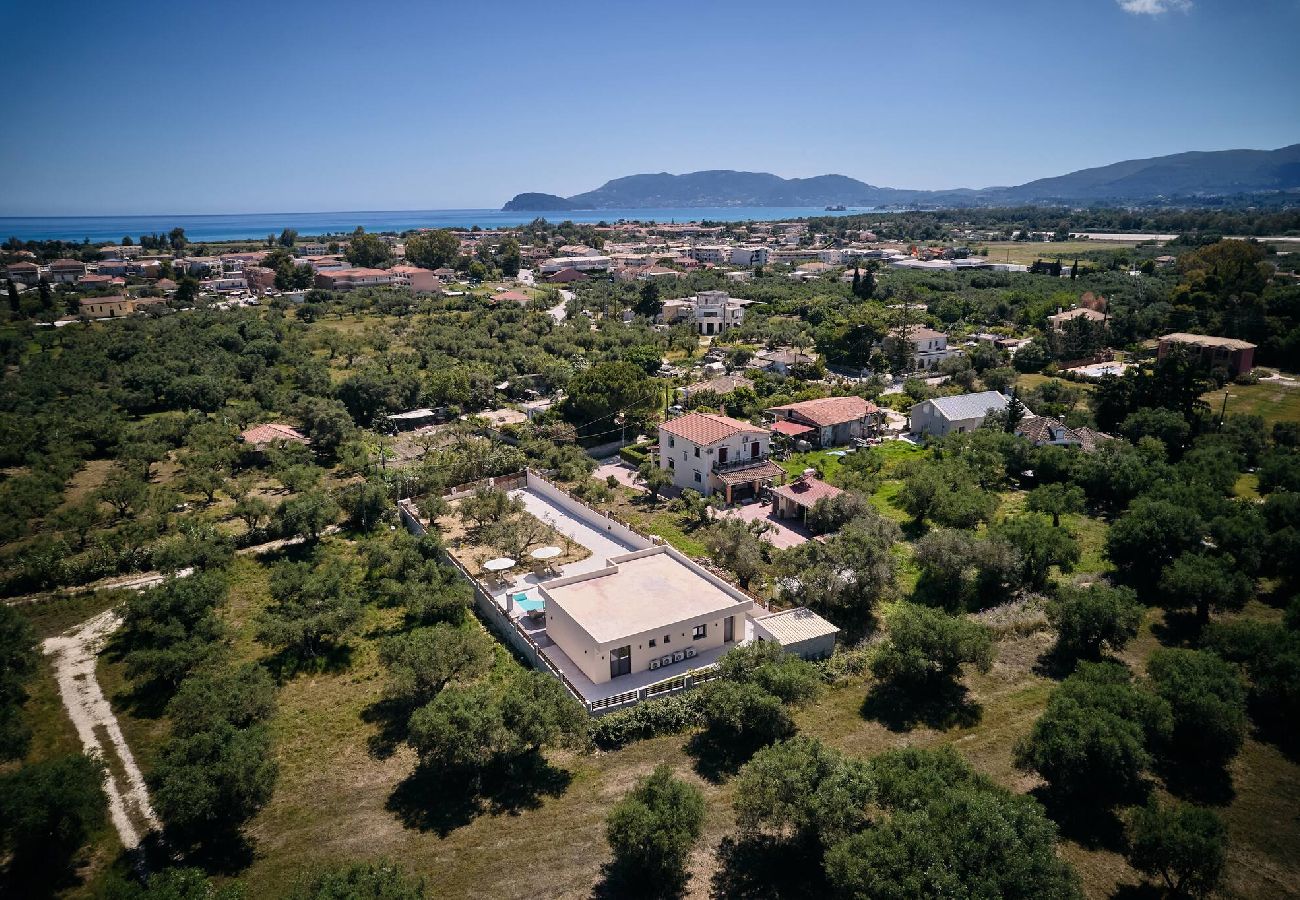 Villa in Kalamaki - Villa Aurelio, An Ethereal Delight