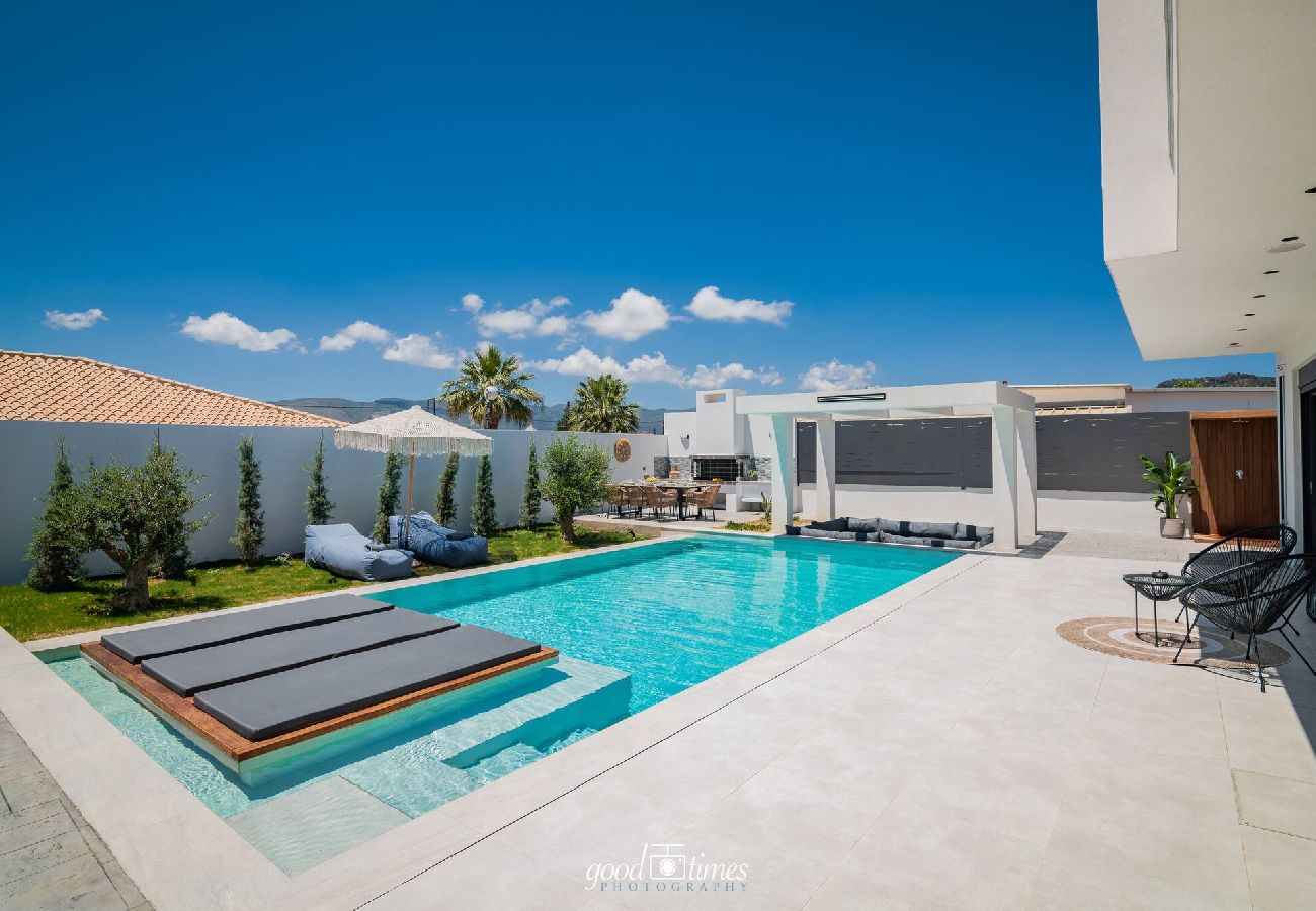 Villa in Vanato - Nefele Luxury Recidency, A Concealed Delight