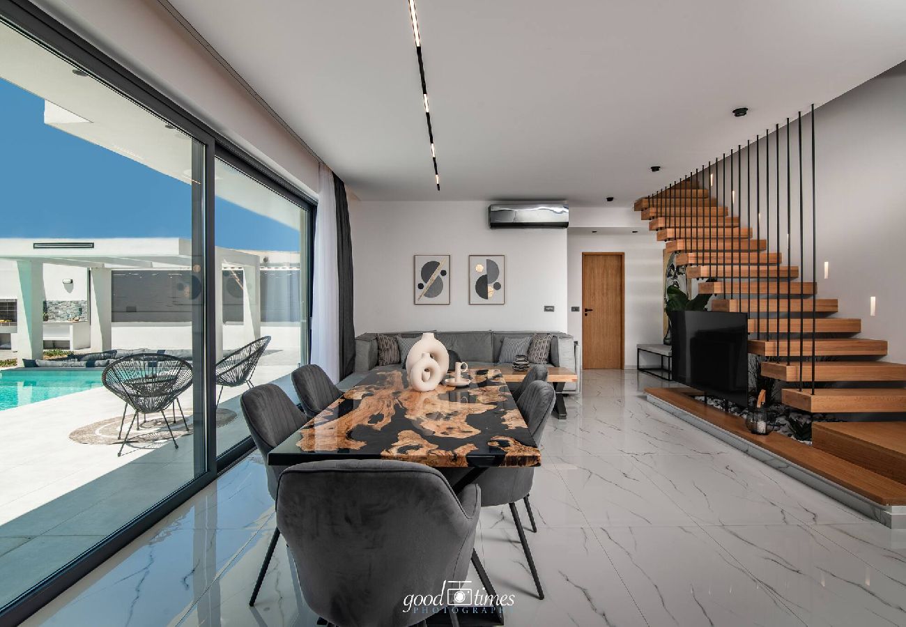 Villa in Vanato - Nefele Luxury Recidency, A Concealed Delight