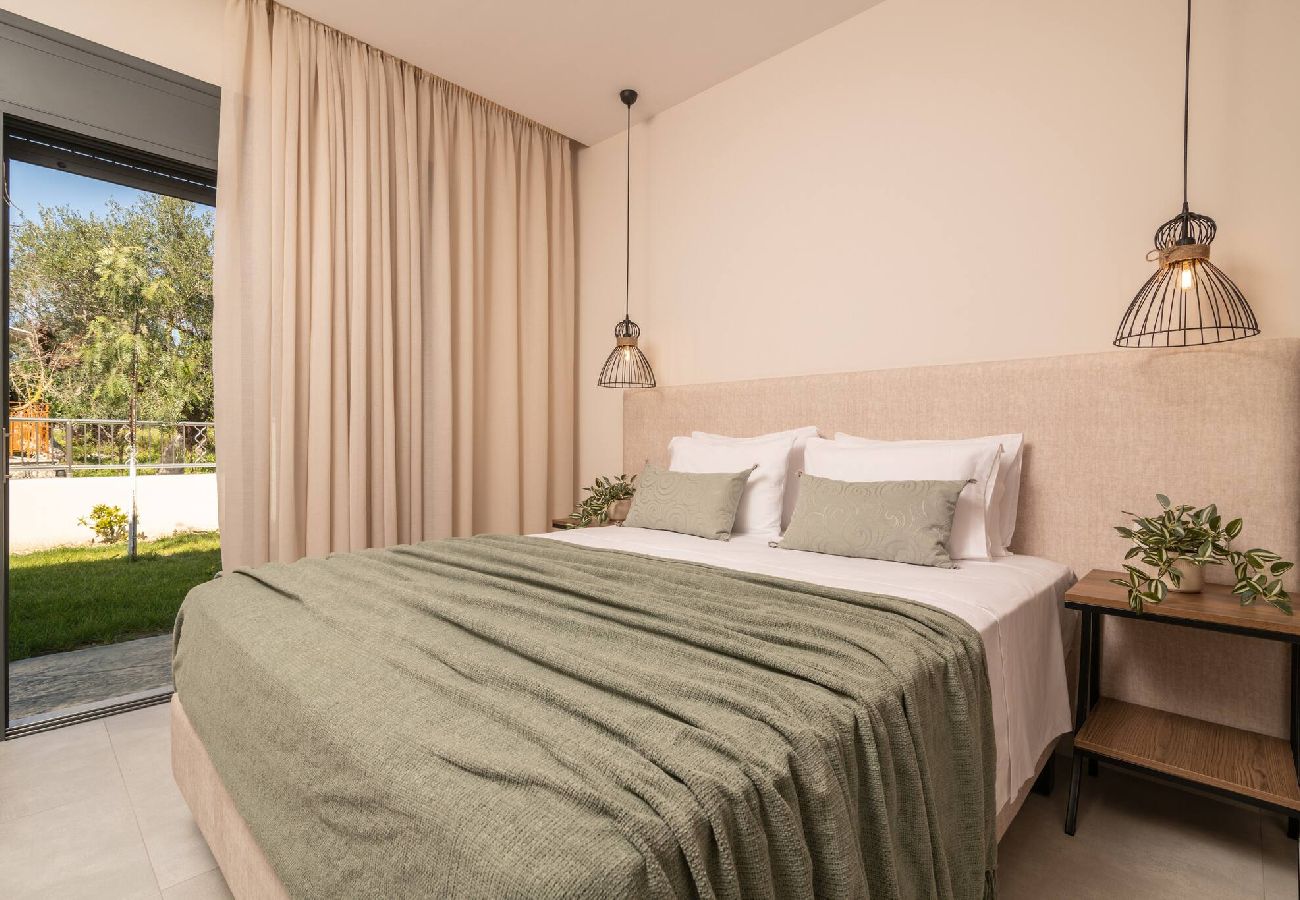 Villa in Kalamaki - Villa Adiola, An Unrivalled Retreat