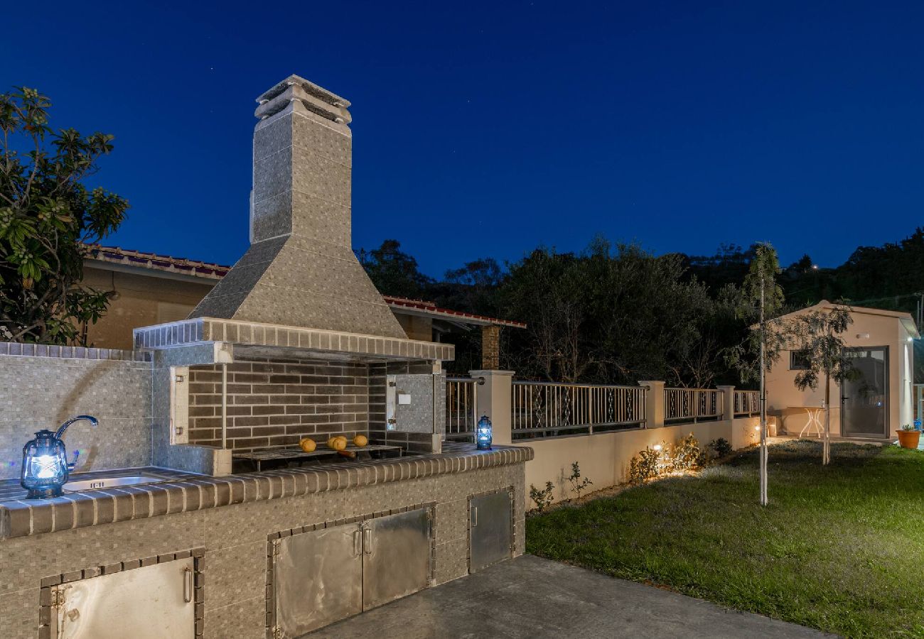 Villa in Kalamaki - Villa Adiola, An Unrivalled Retreat