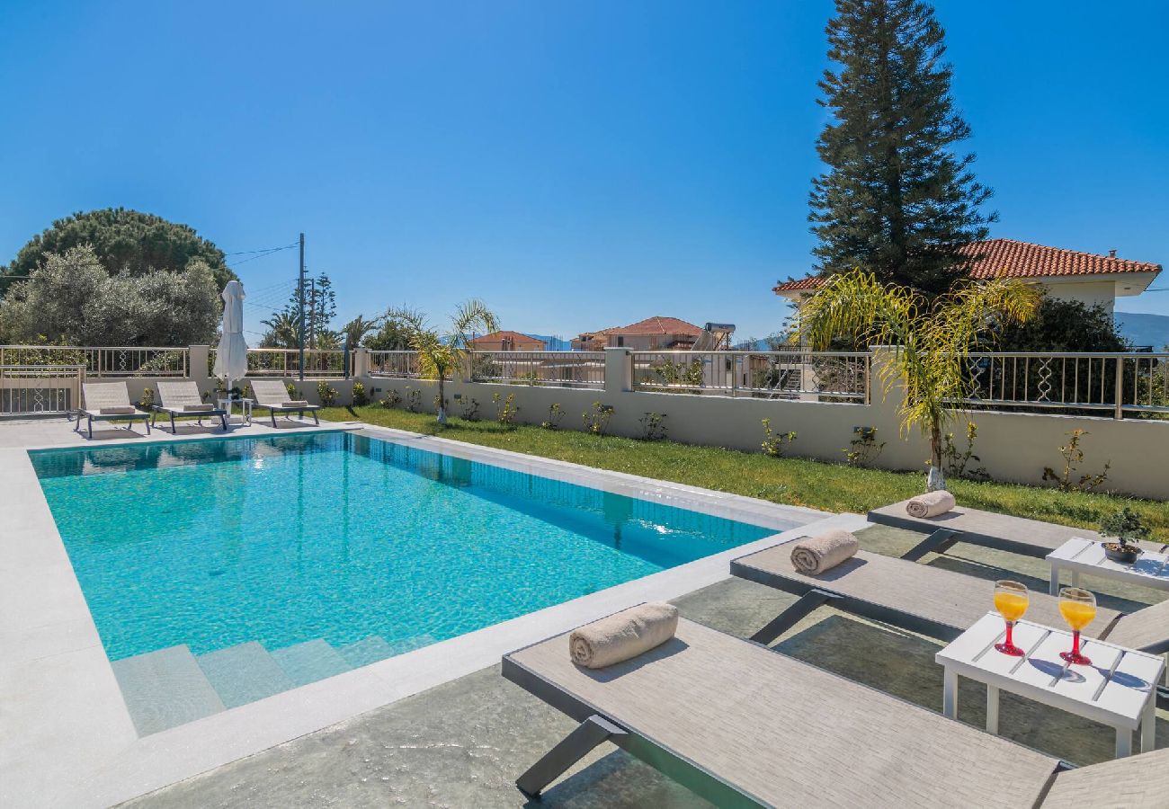 Villa in Kalamaki - Villa Adiola, An Unrivalled Retreat