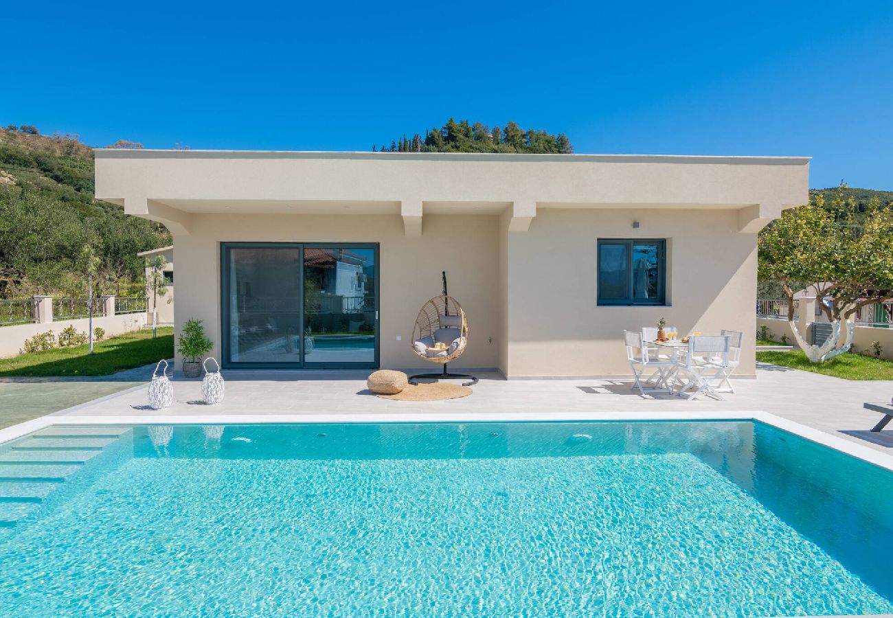 Villa in Kalamaki - Villa Adiola, An Unrivalled Retreat