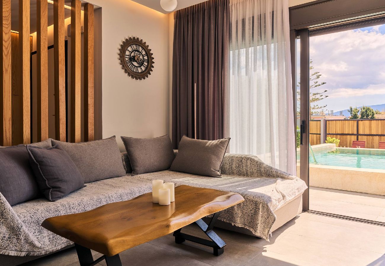 Villa in Vanato - Villa Solace, A Serene Retreat With Private Pool