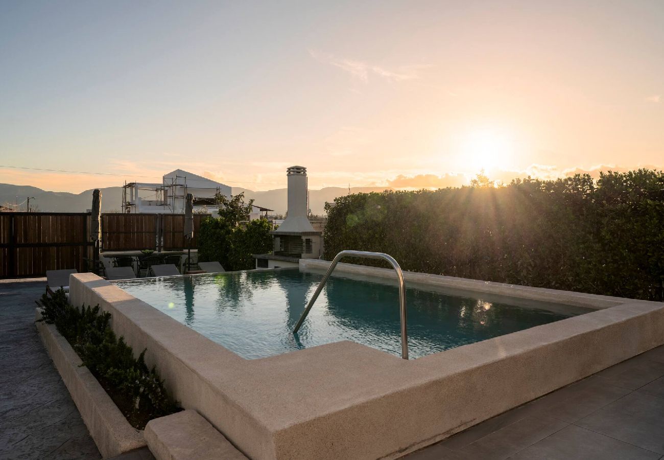 Villa in Vanato - Villa Solace, A Serene Retreat With Private Pool
