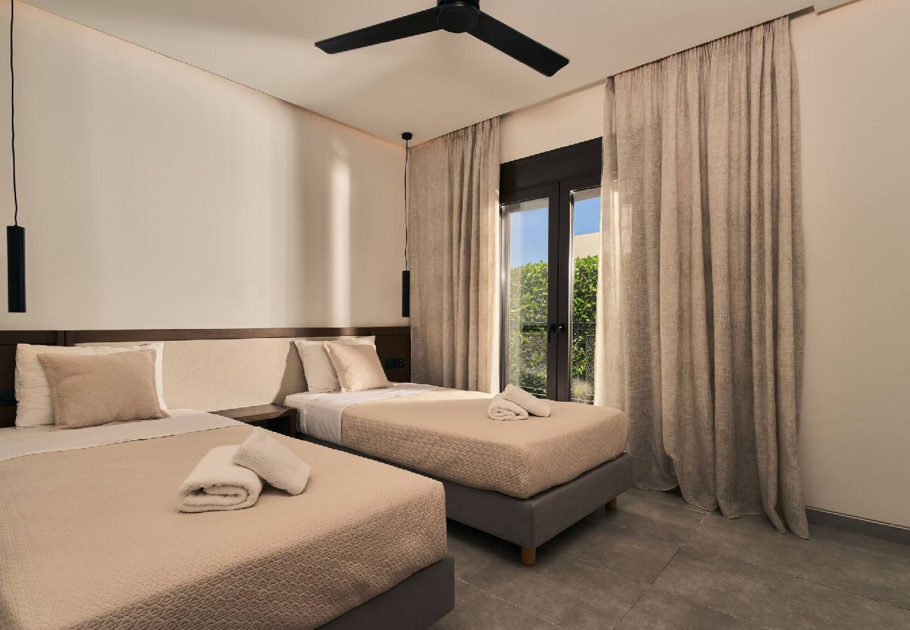 Villa in Vanato - Villa Solace, A Serene Retreat With Private Pool