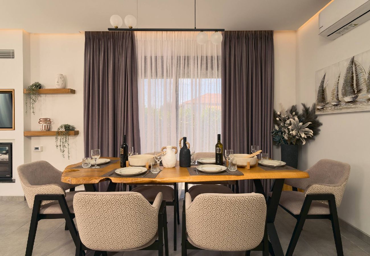 Villa in Vanato - Villa Solace, A Serene Retreat With Private Pool