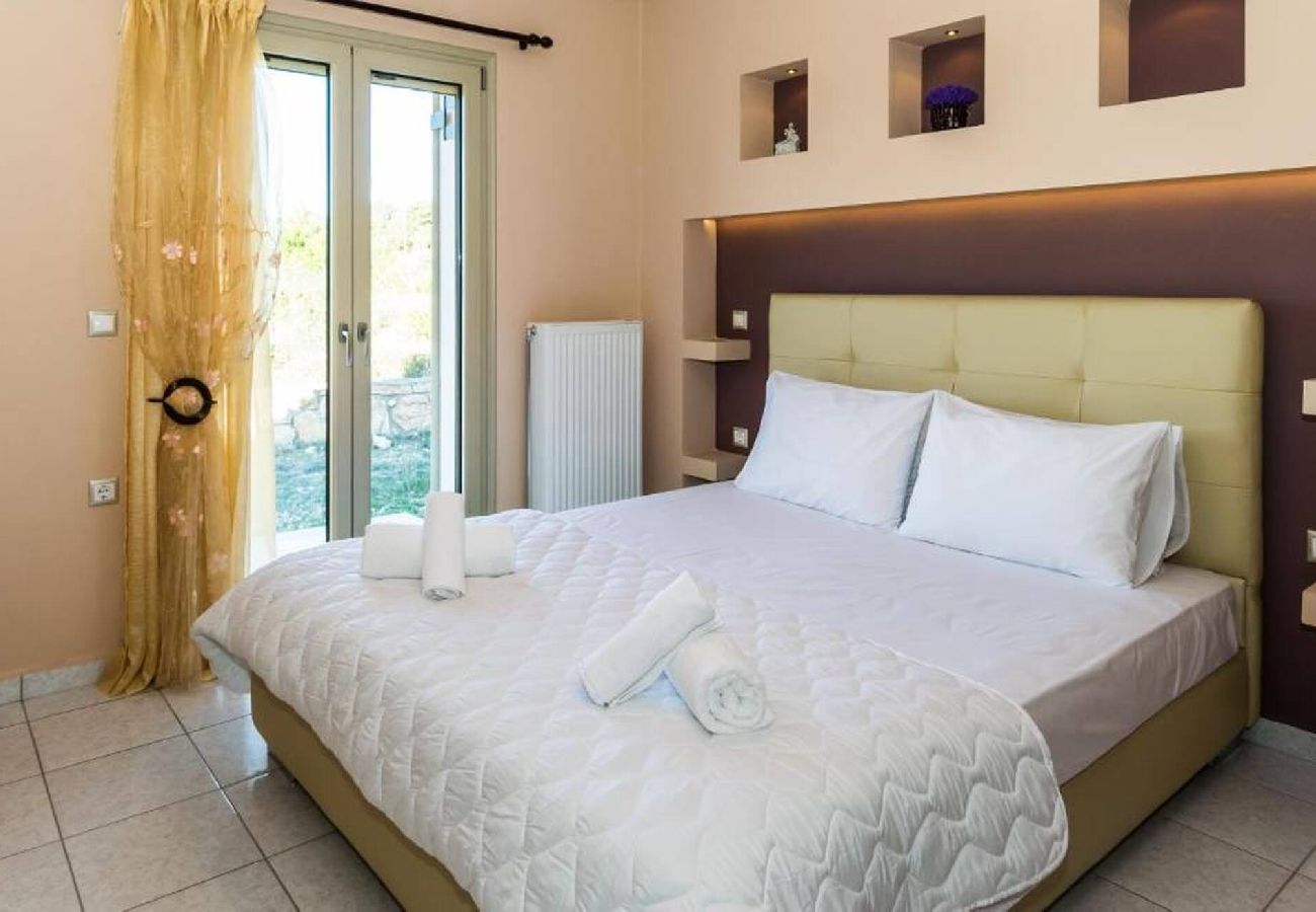 Villa in Volimes - Villa Guesto with private pool