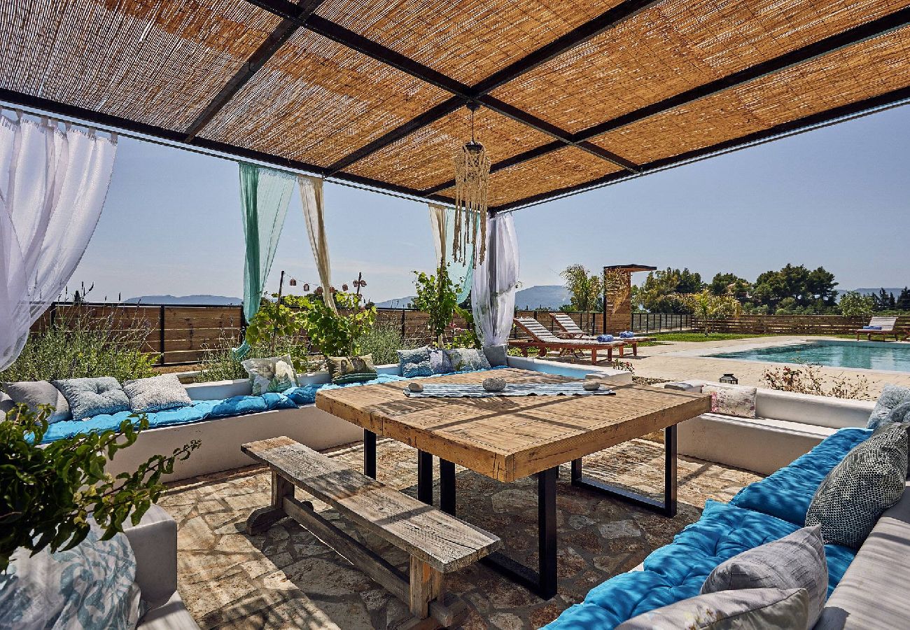 Villa in Kalamaki - Villa Arianna, close to the beach!