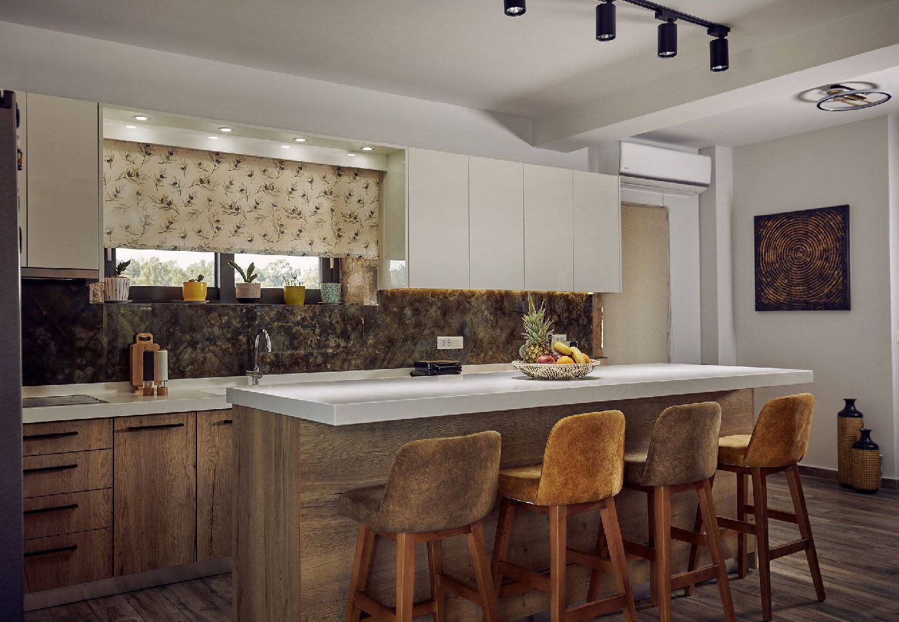 Villa in Kalamaki - Villa Arianna, close to the beach!