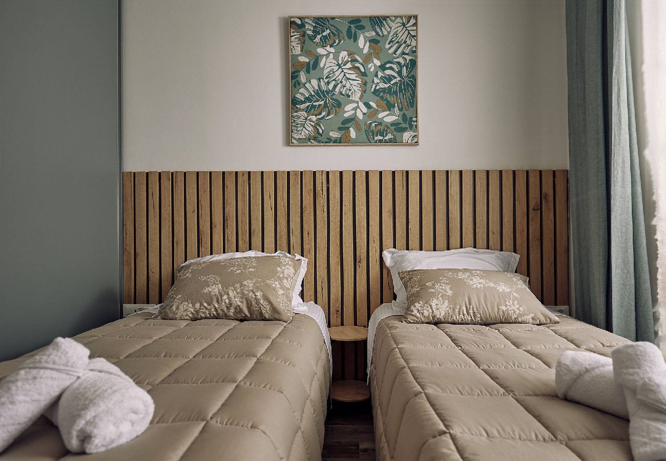 Villa in Kalamaki - Villa Arianna, close to the beach!