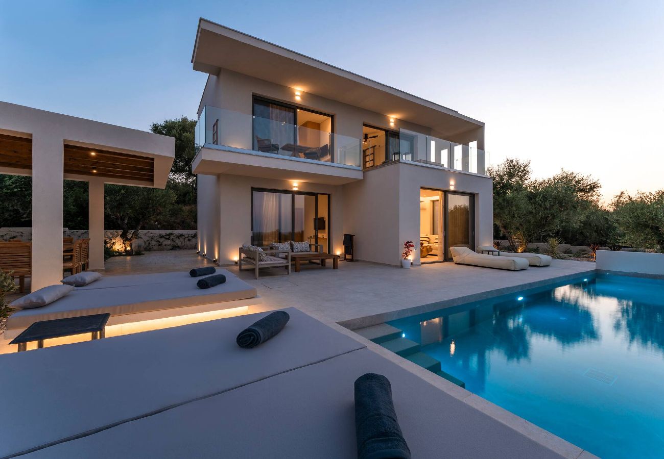 Villa in Kipseli - Floralba Luxury Villa, Essence of Sea View Living