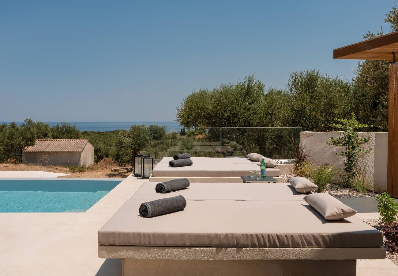 Villa in Kipseli - Floralba Luxury Villa, Essence of Sea View Living