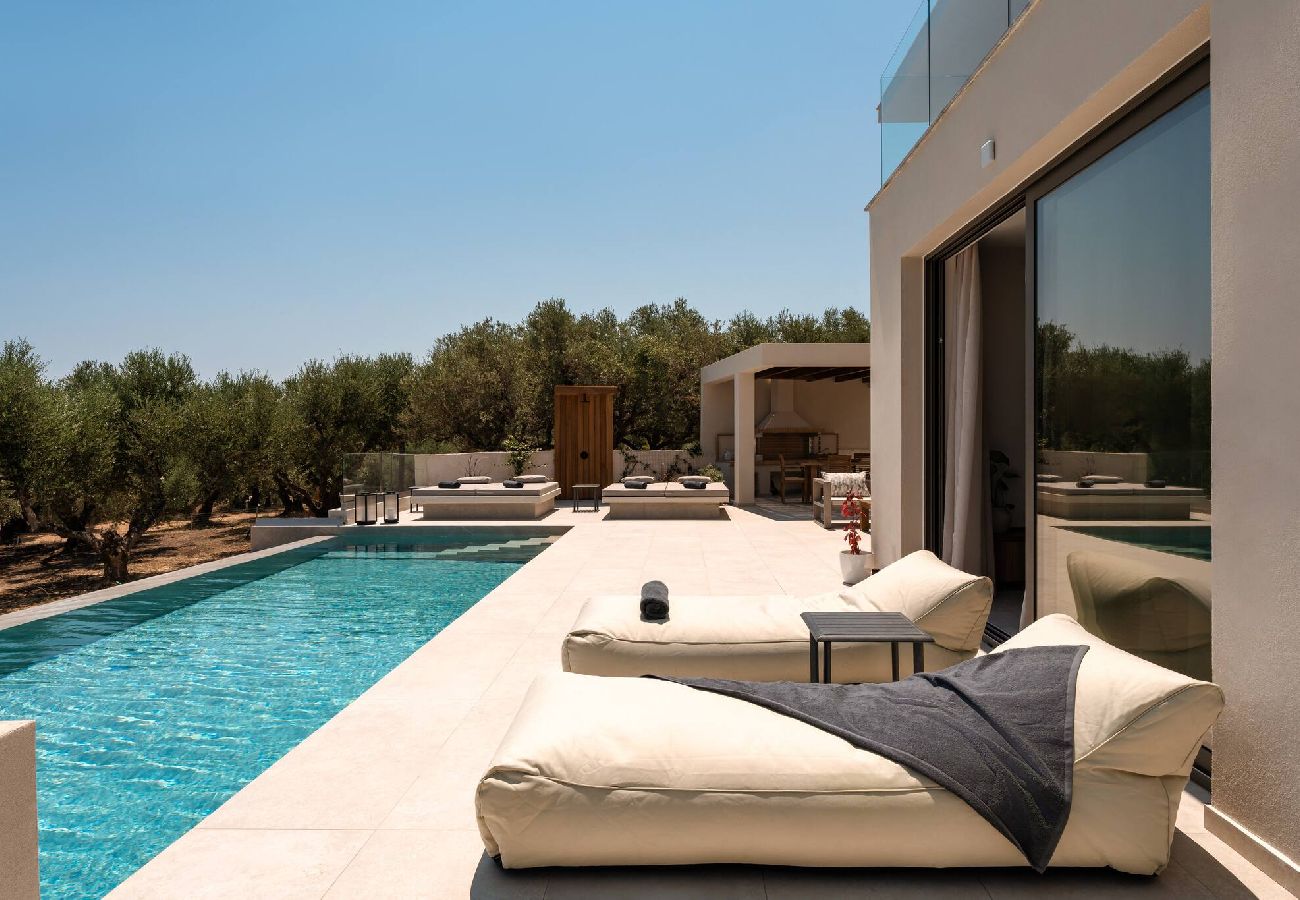 Villa in Kipseli - Floralba Luxury Villa, Essence of Sea View Living