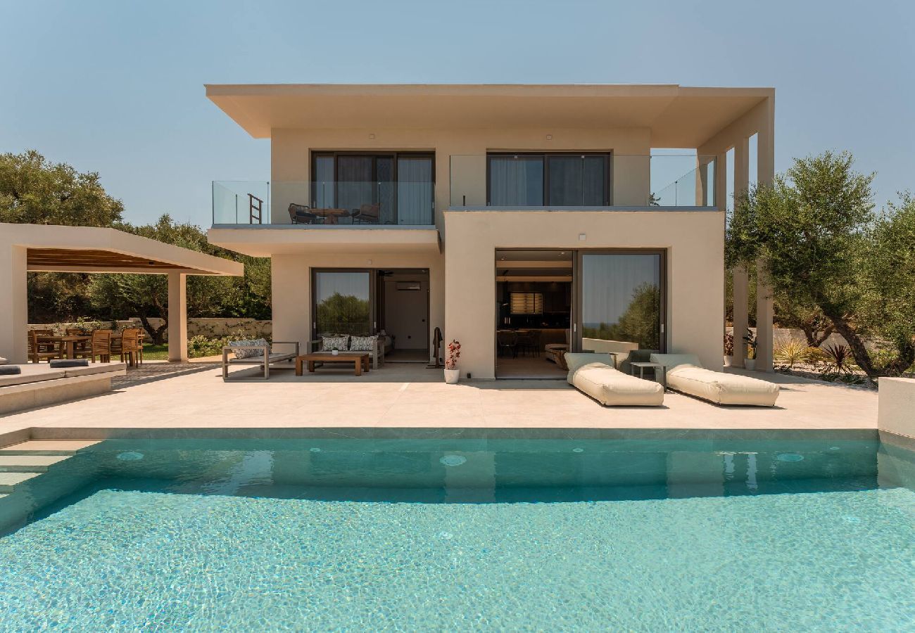 Villa in Kipseli - Floralba Luxury Villa, Essence of Sea View Living