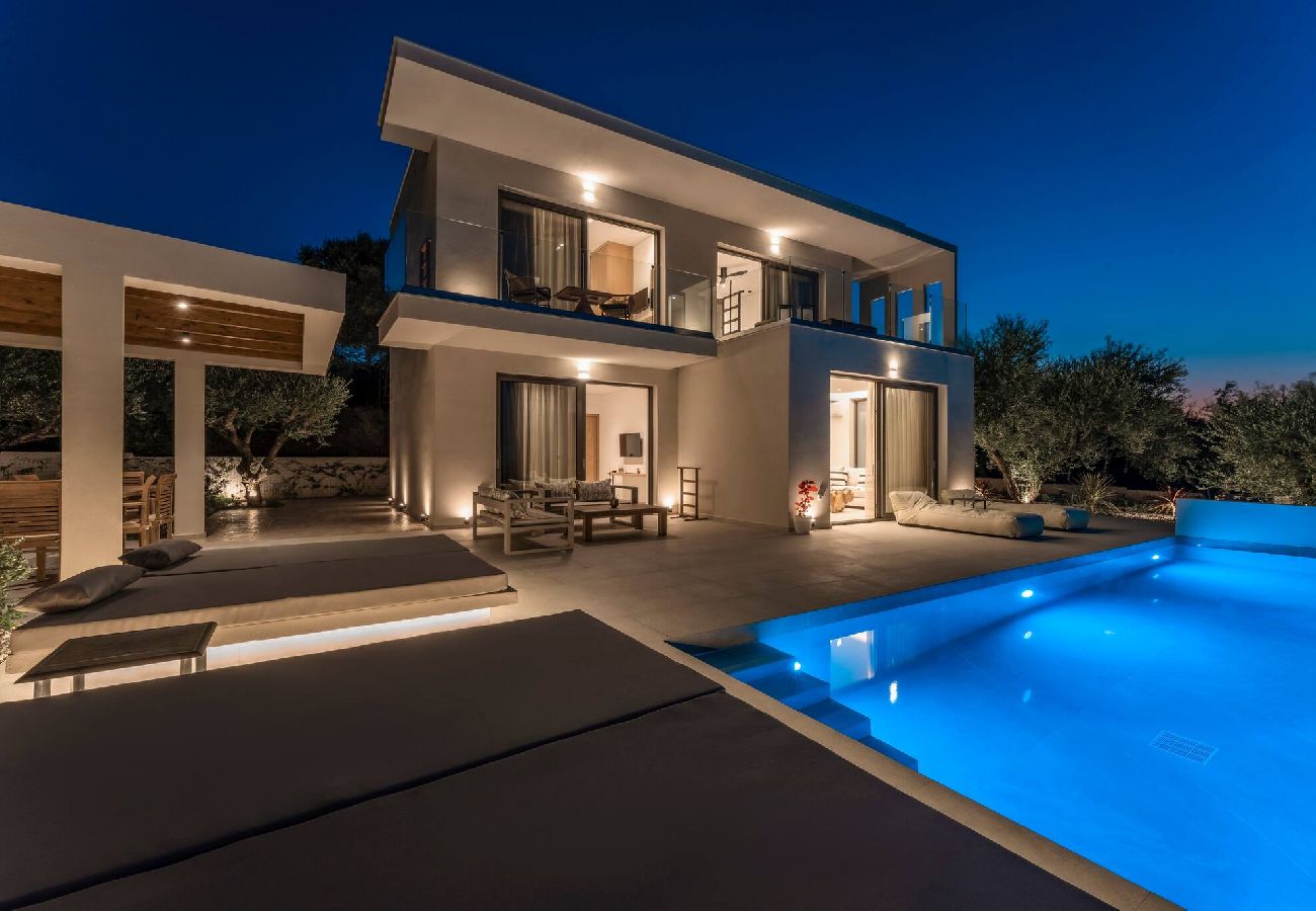 Villa in Kipseli - Floralba Luxury Villa, Essence of Sea View Living