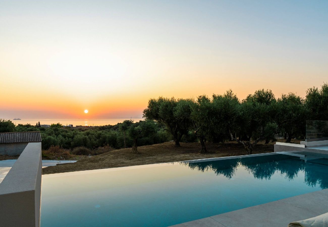 Villa in Kipseli - Floralba Luxury Villa, Essence of Sea View Living