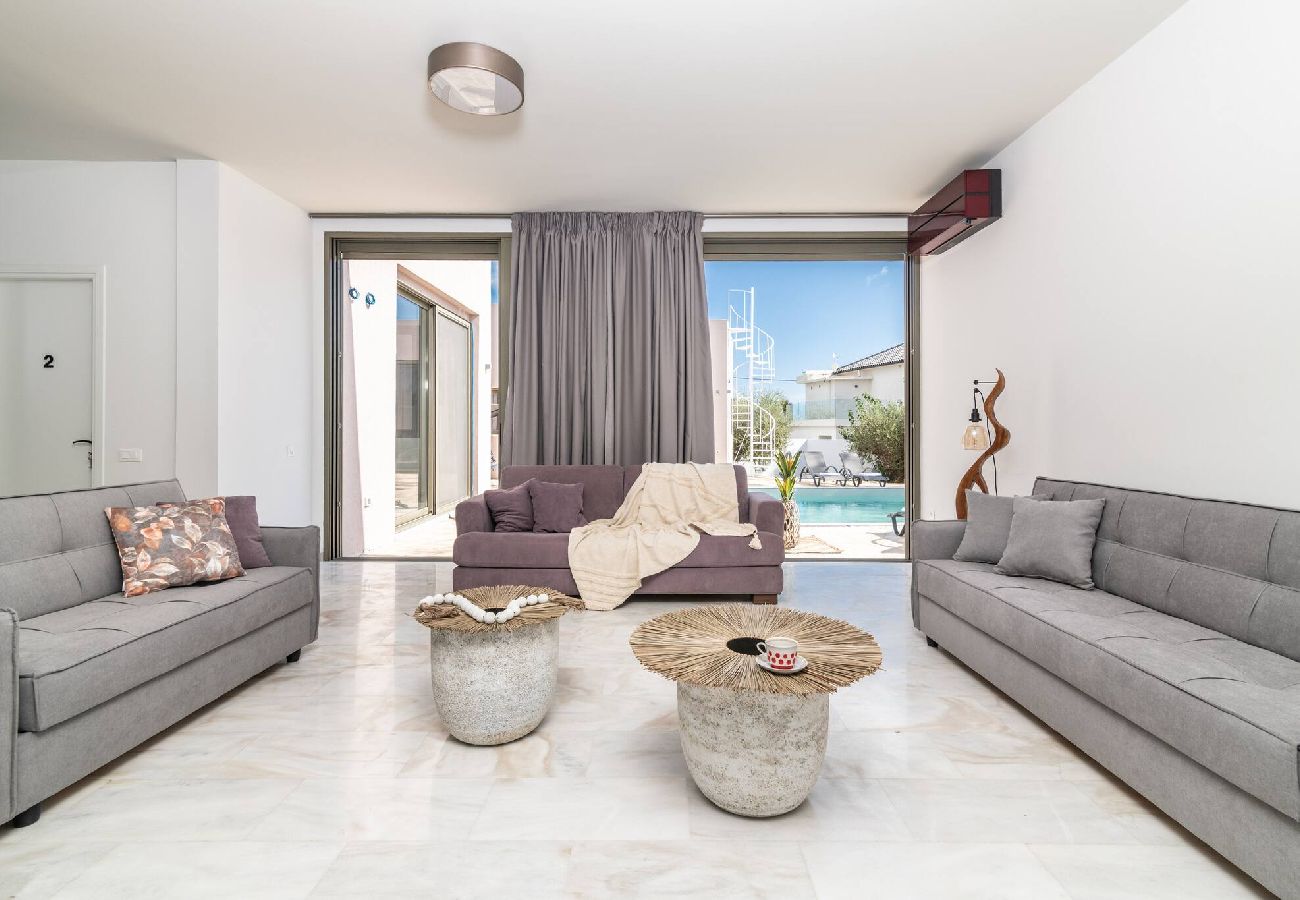 Villa in Zakinthos - Nopi Exclusive Villa, A Sunlit Retreat