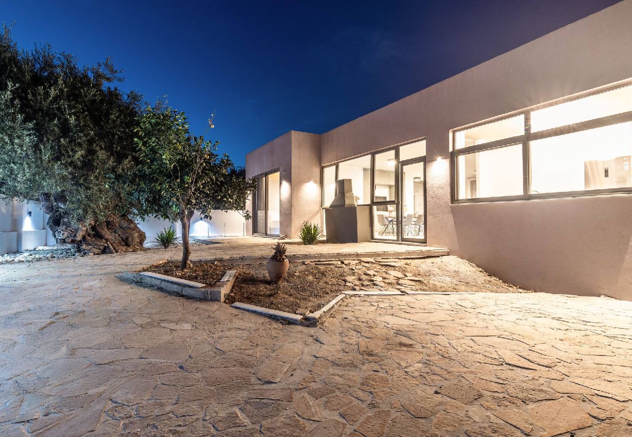 Villa in Zakinthos - Nopi Exclusive Villa, A Sunlit Retreat