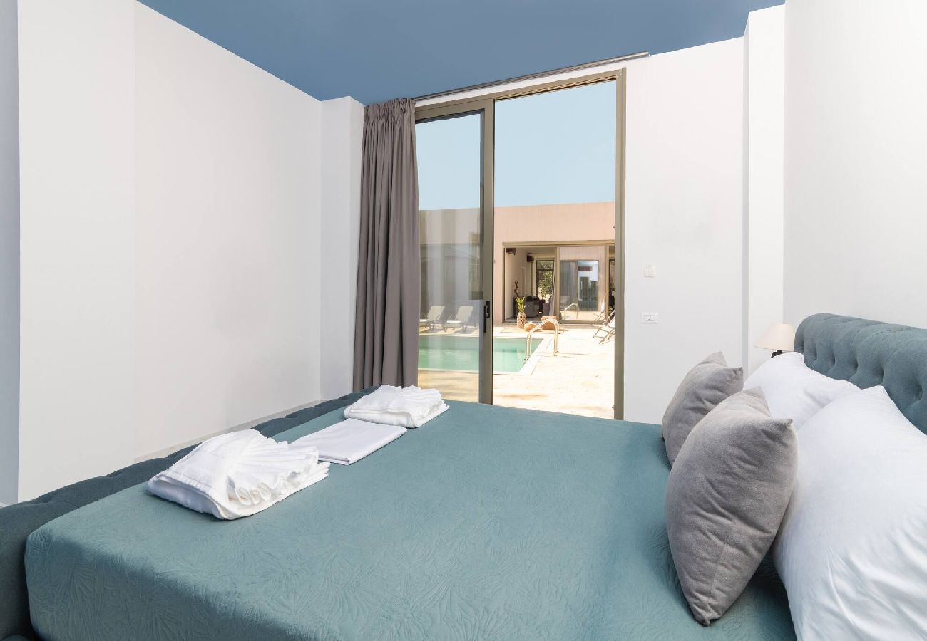 Villa in Zakinthos - Nopi Exclusive Villa, A Sunlit Retreat