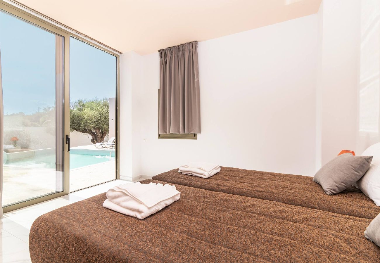 Villa in Zakinthos - Nopi Exclusive Villa, A Sunlit Retreat