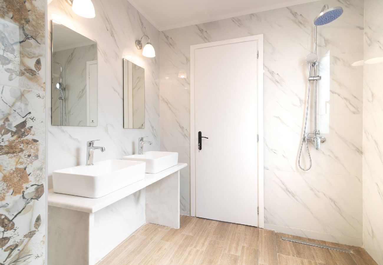 Villa in Zakinthos - Nopi Exclusive Villa, A Sunlit Retreat