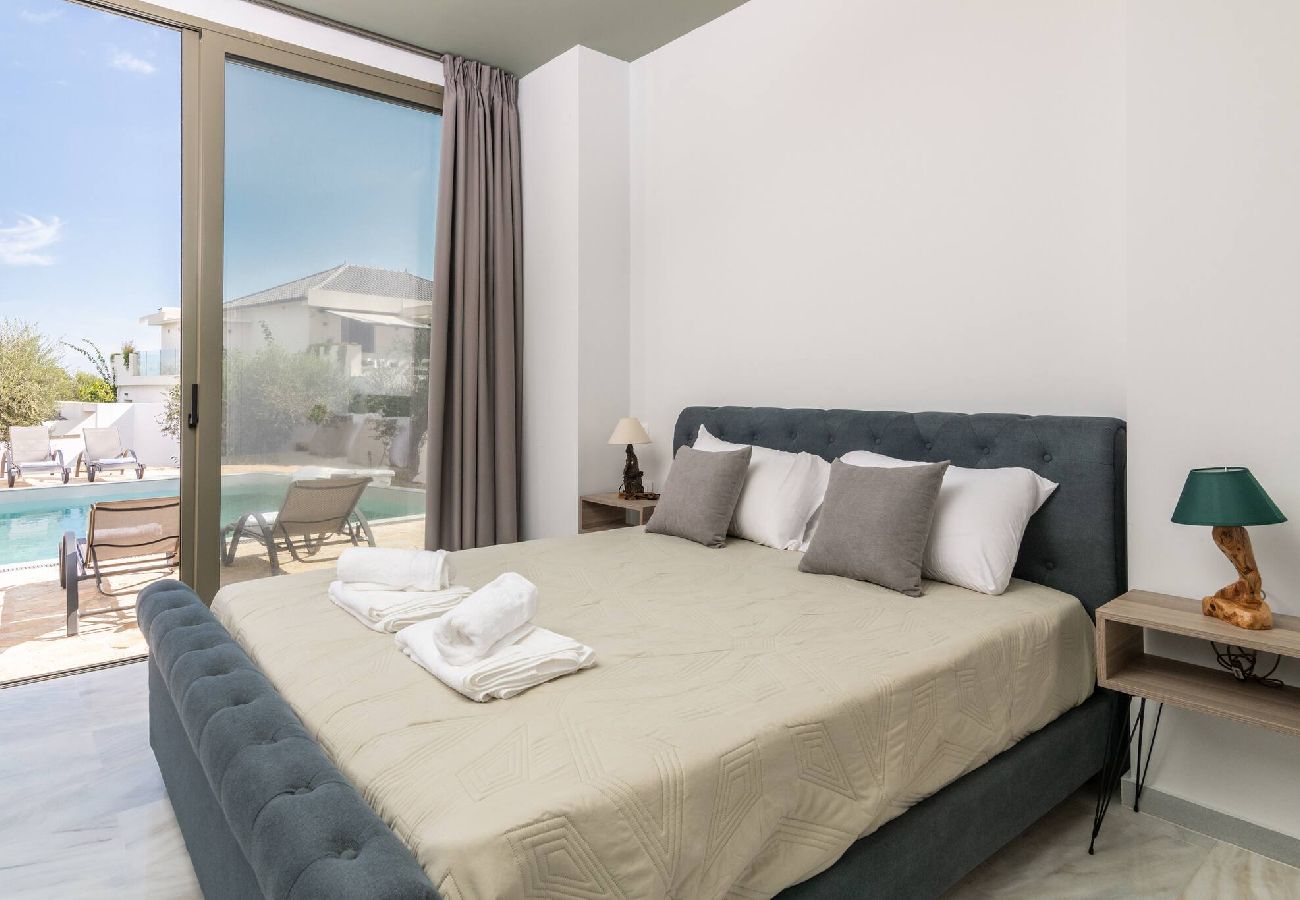 Villa in Zakinthos - Nopi Exclusive Villa, A Sunlit Retreat