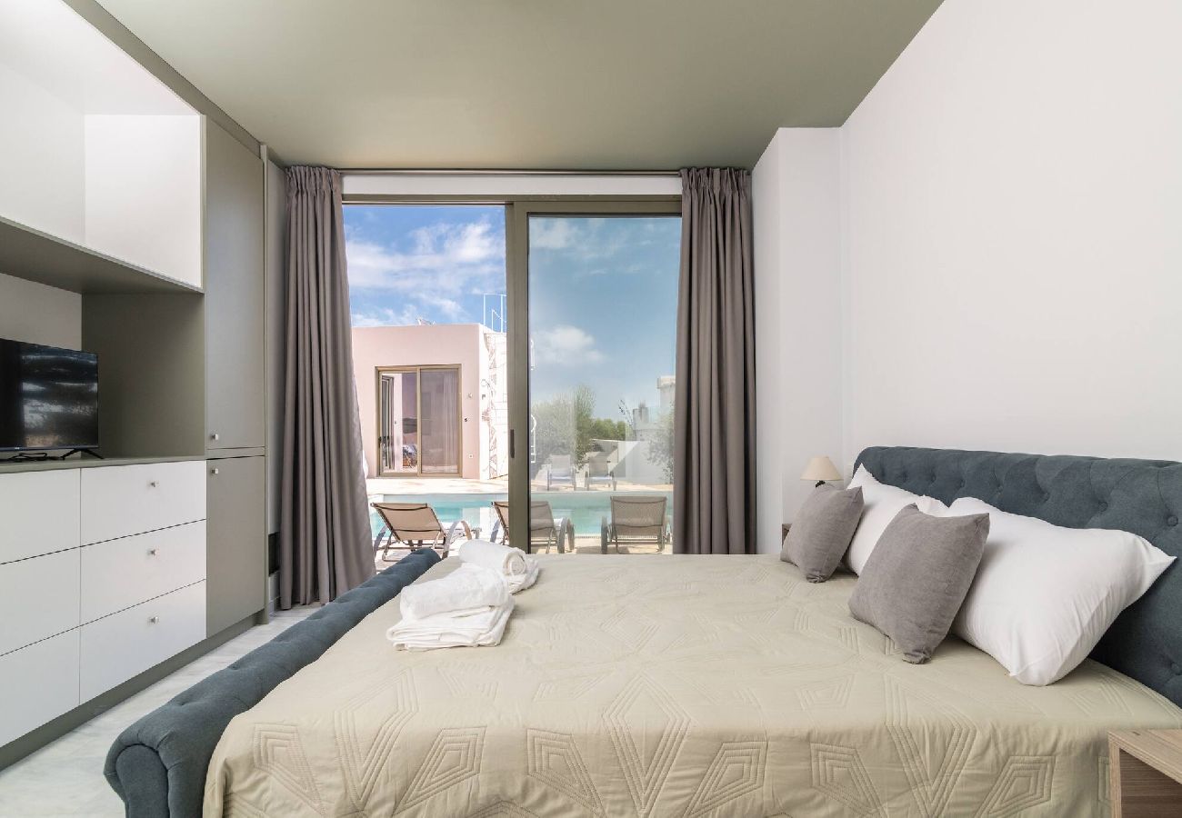 Villa in Zakinthos - Nopi Exclusive Villa, A Sunlit Retreat