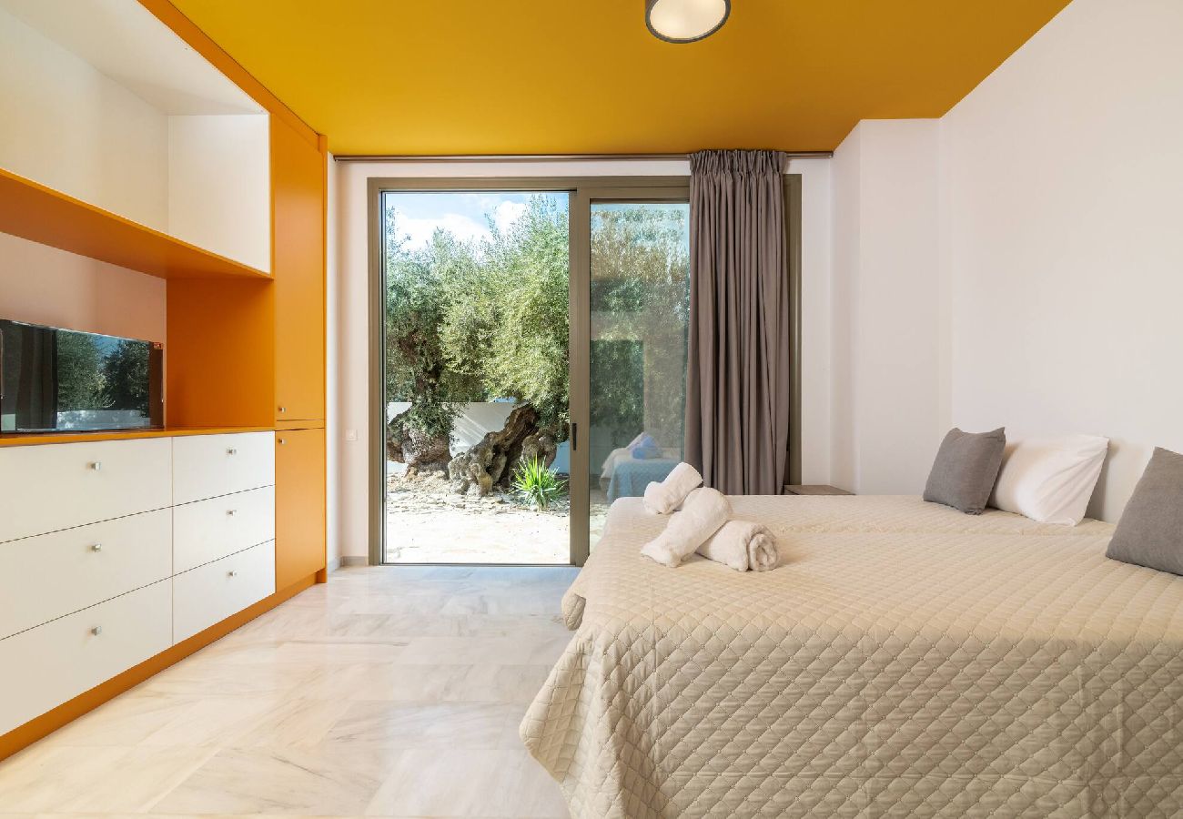 Villa in Zakinthos - Nopi Exclusive Villa, A Sunlit Retreat