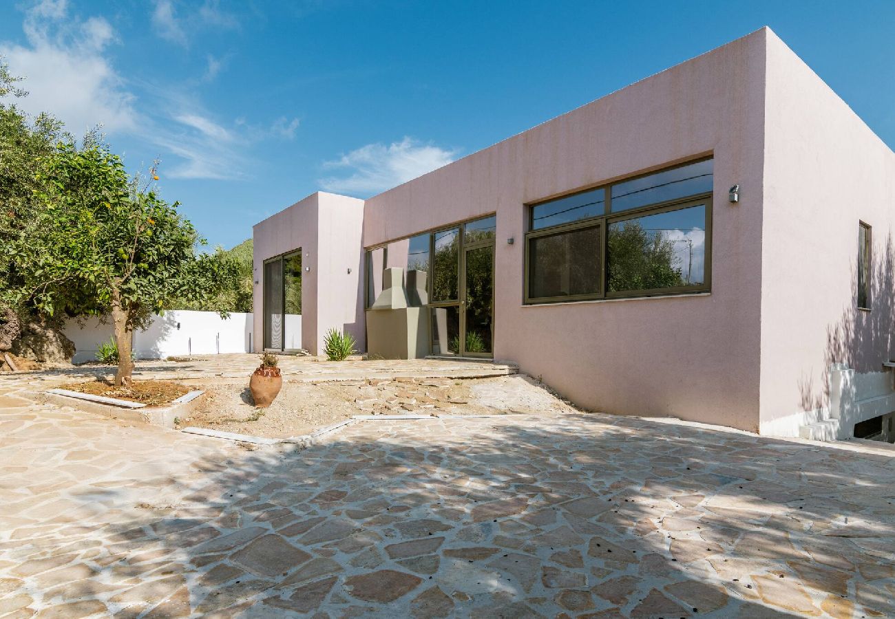 Villa in Zakinthos - Nopi Exclusive Villa, A Sunlit Retreat