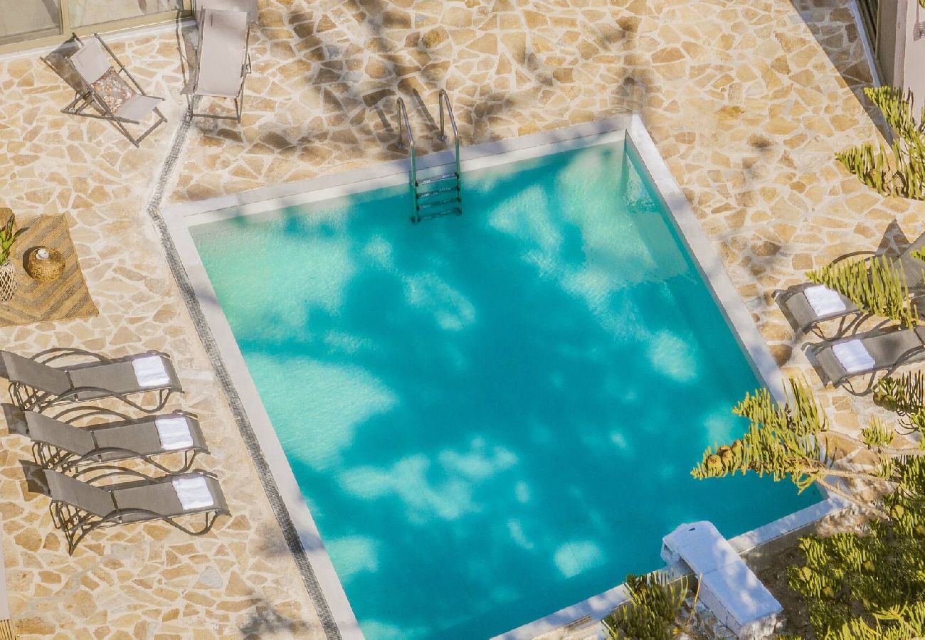 Villa in Zakinthos - Nopi Exclusive Villa, A Sunlit Retreat