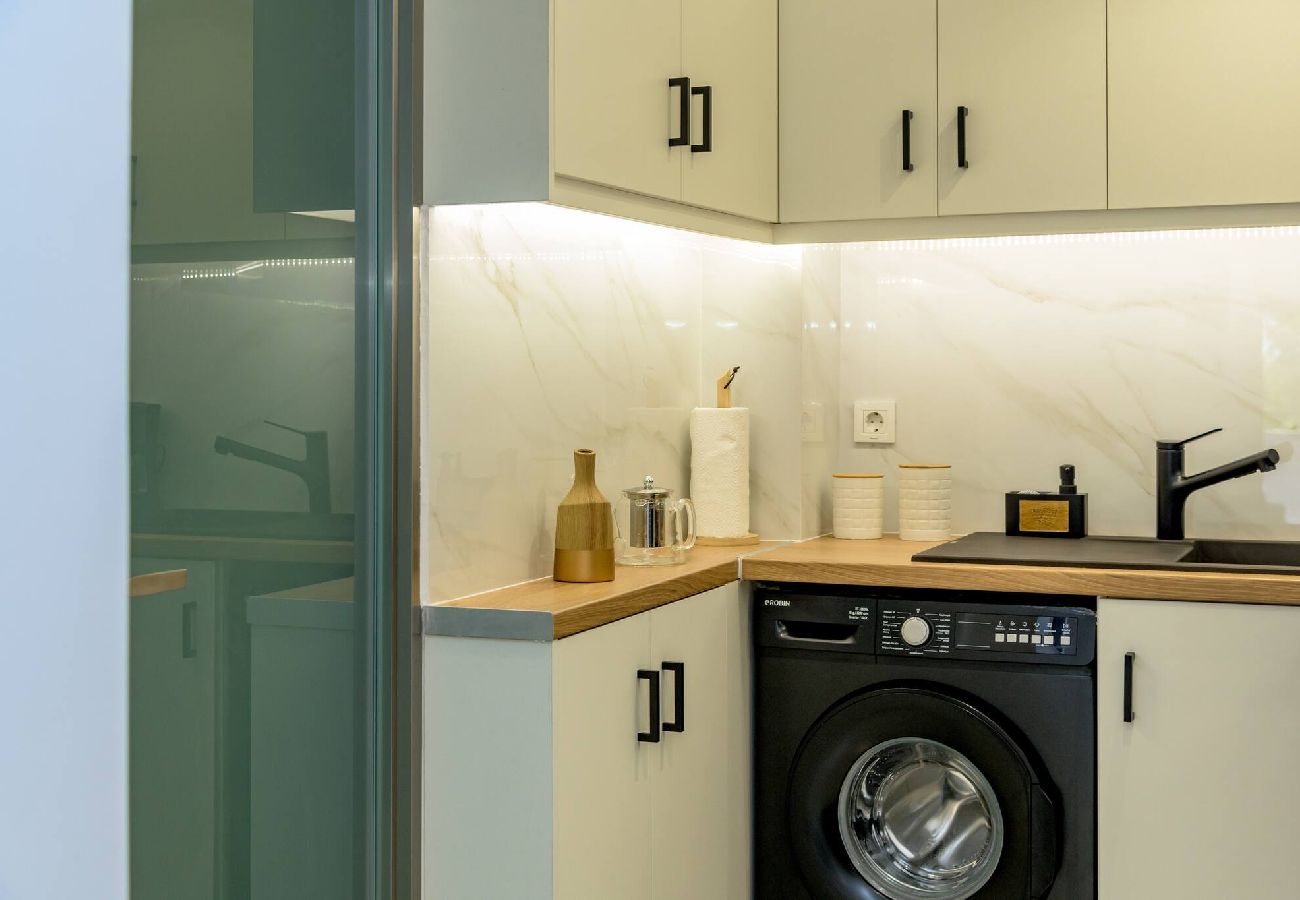 Apartment in Zakinthos - 2 Brother´s Suites I *Sea View* 100m Zante port