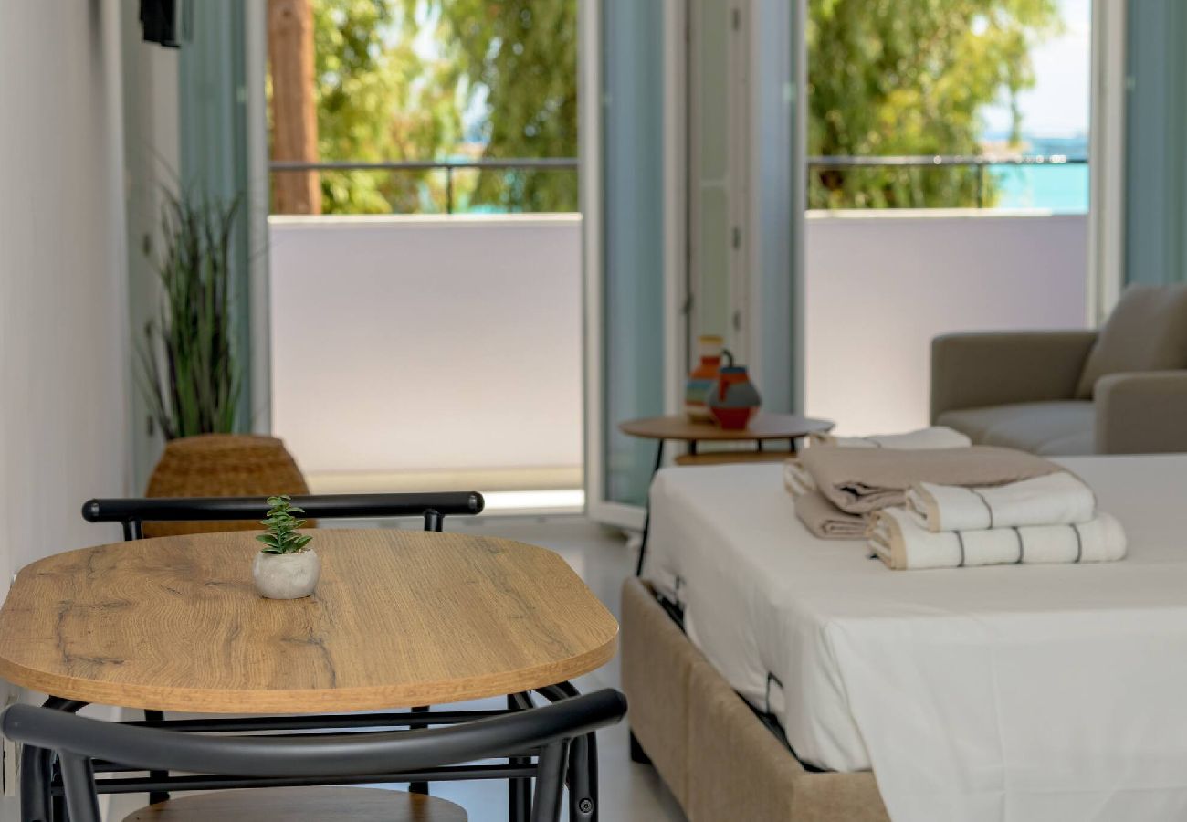 Apartment in Zakinthos - 2 Brother´s Suites I *Sea View* 100m Zante port