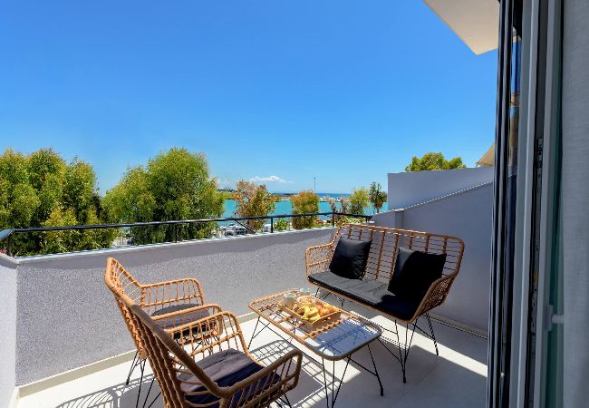 Apartment in Zakinthos - 2 Brother´s Suites II *Sea View* 100m Zante port