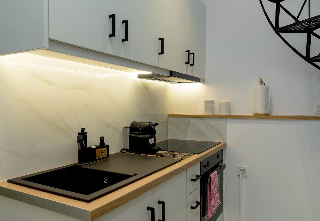 Apartment in Zakinthos - 2 Brother´s Suites II *Sea View* 100m Zante port