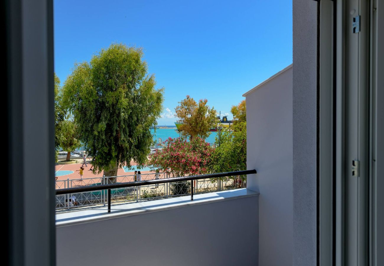 Apartment in Zakinthos - 2 Brother´s Suites II *Sea View* 100m Zante port