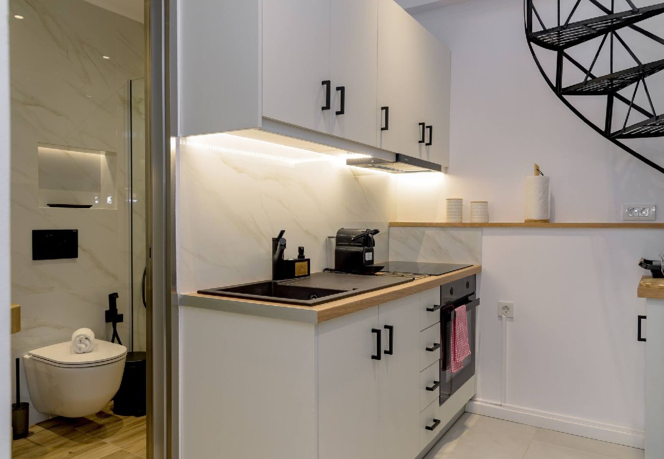 Apartment in Zakinthos - 2 Brother´s Suites II *Sea View* 100m Zante port