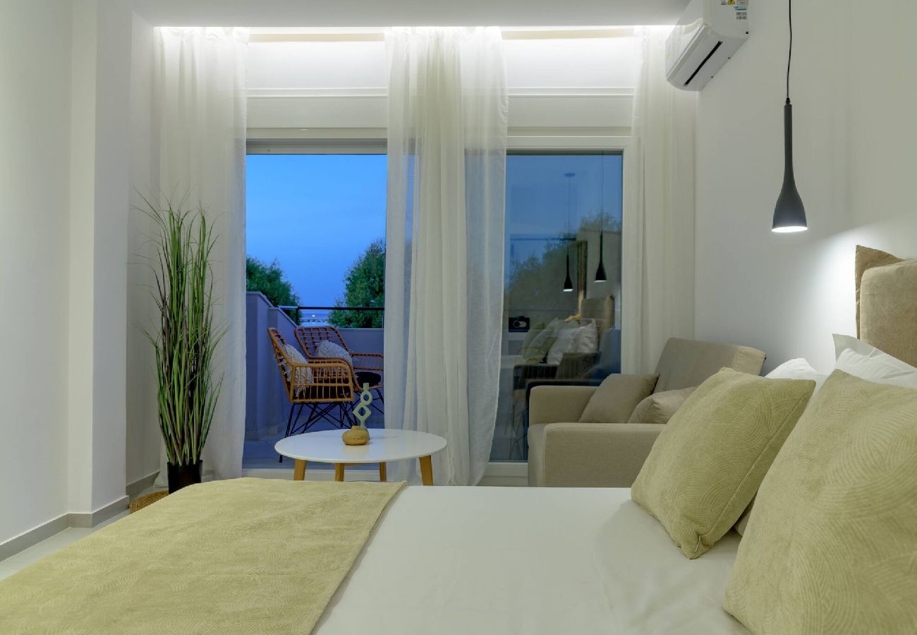 Apartment in Zakinthos - 2 Brother´s Suites II *Sea View* 100m Zante port