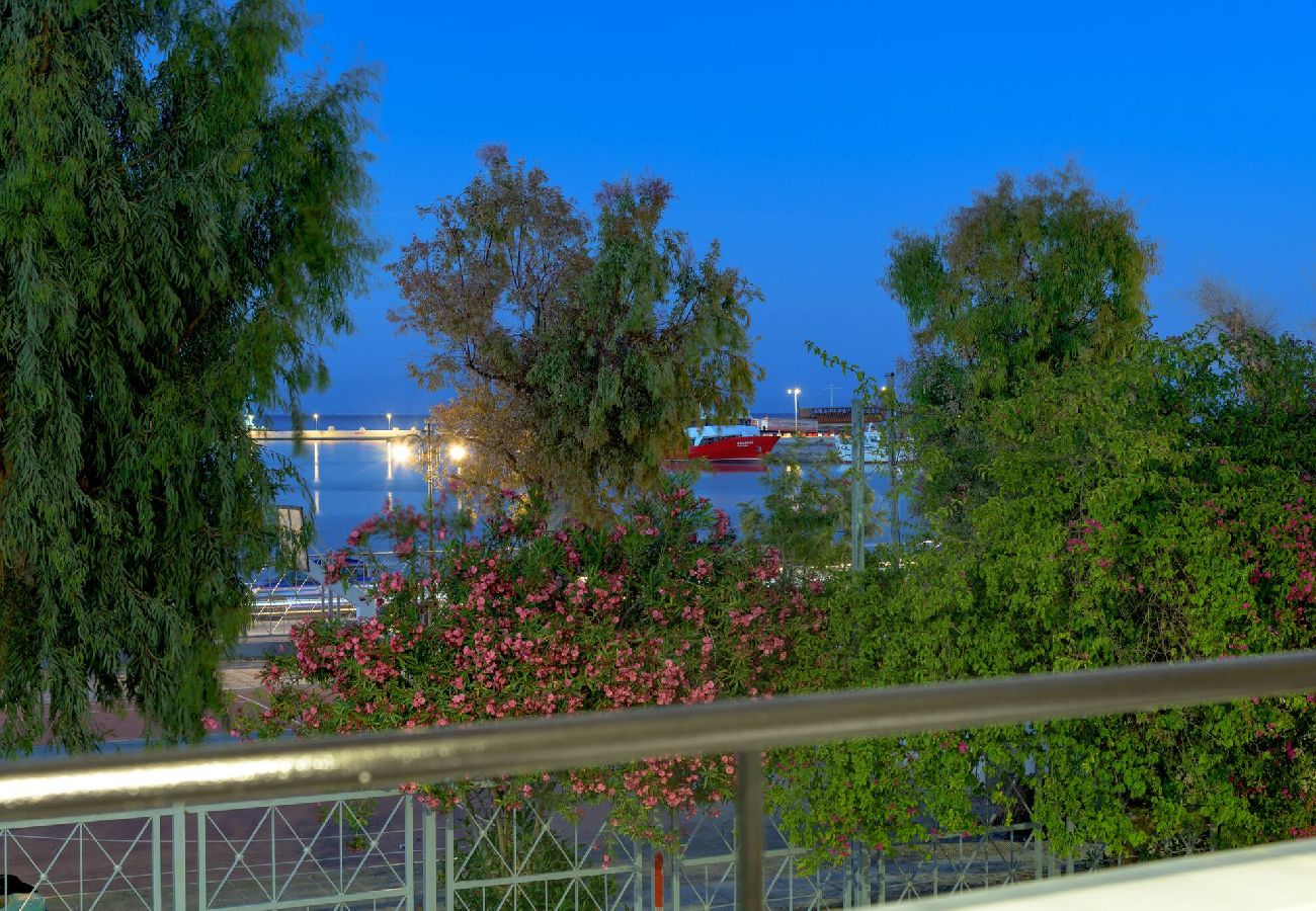 Apartment in Zakinthos - 2 Brother´s Suites II *Sea View* 100m Zante port