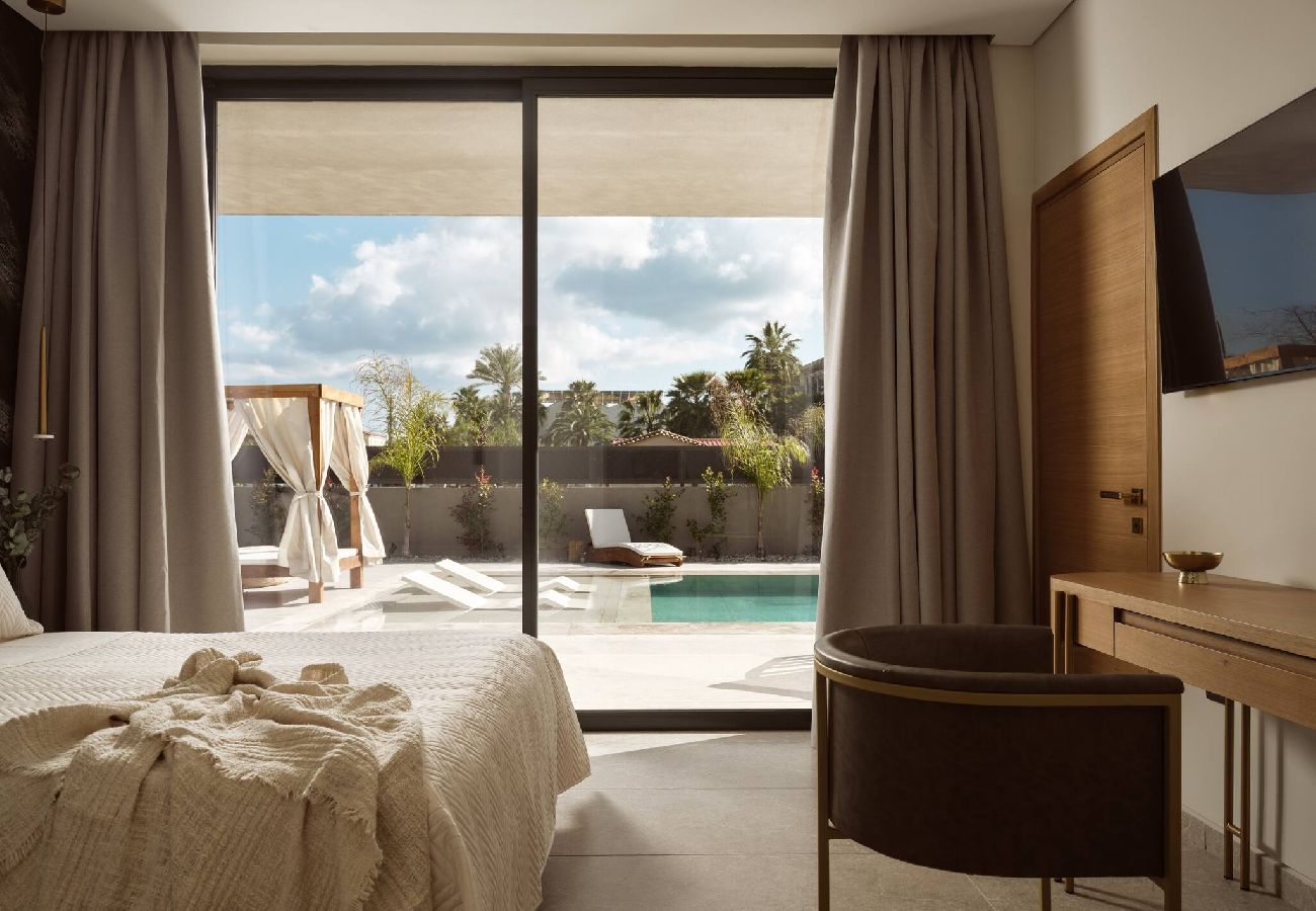 Villa in Laganas - Avascanto Villa, An Architectural Gem with Pool