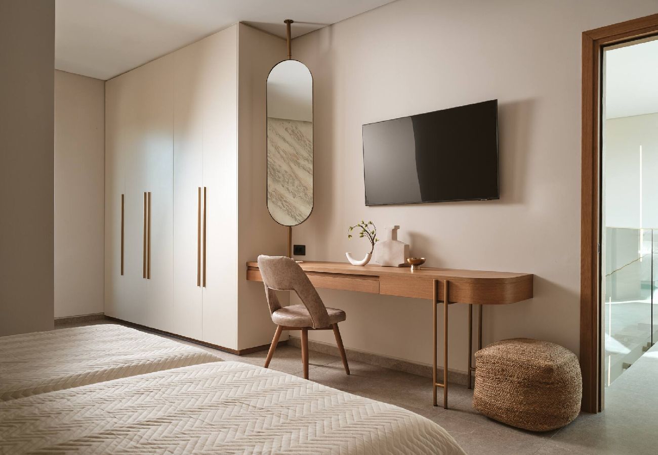 Villa in Laganas - Avascanto Villa, An Architectural Gem with Pool