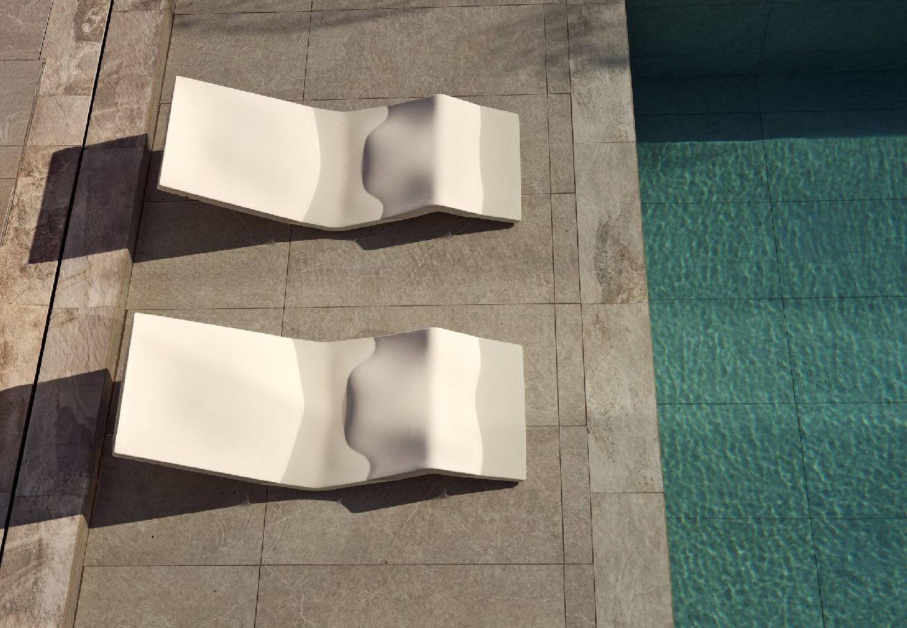 Villa in Laganas - Avascanto Villa, An Architectural Gem with Pool