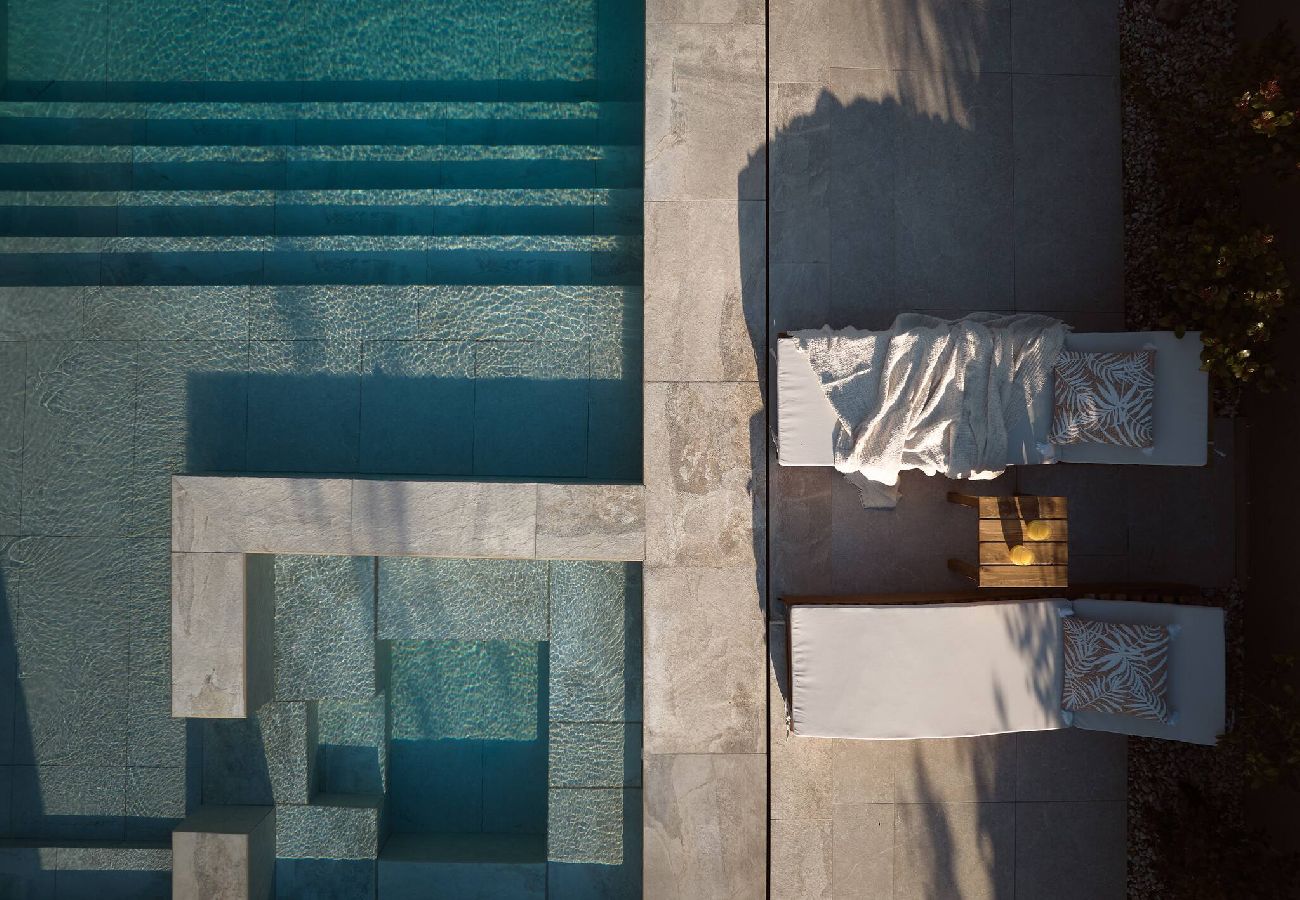 Villa in Laganas - Avascanto Villa, An Architectural Gem with Pool