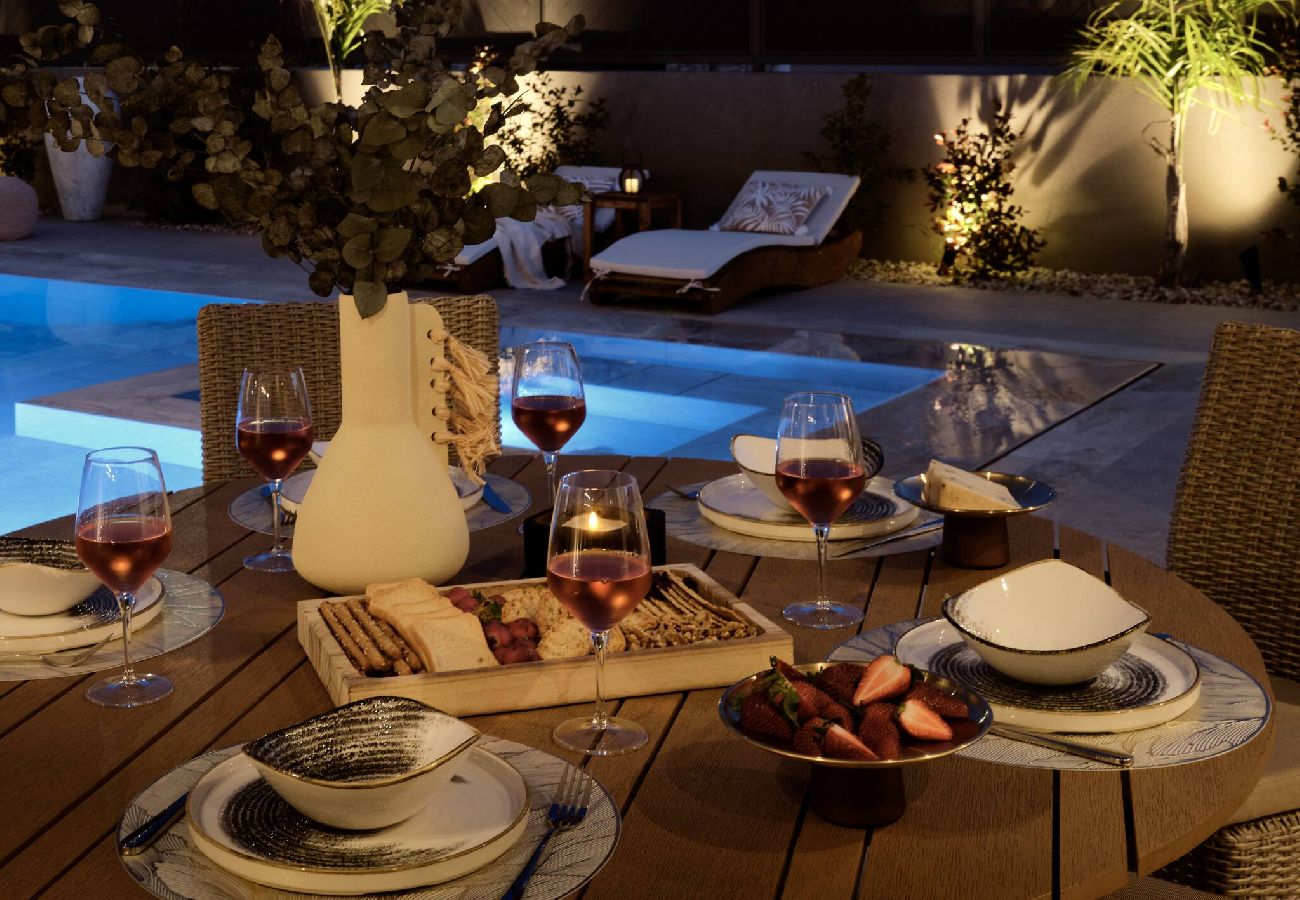 Villa in Laganas - Avascanto Villa, An Architectural Gem with Pool