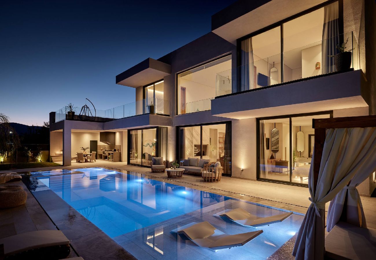 Villa in Laganas - Avascanto Villa, An Architectural Gem with Pool