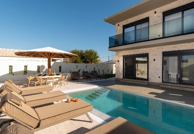 Villa in Sarakinado - Amfi Luxury Villa, with Private Pool