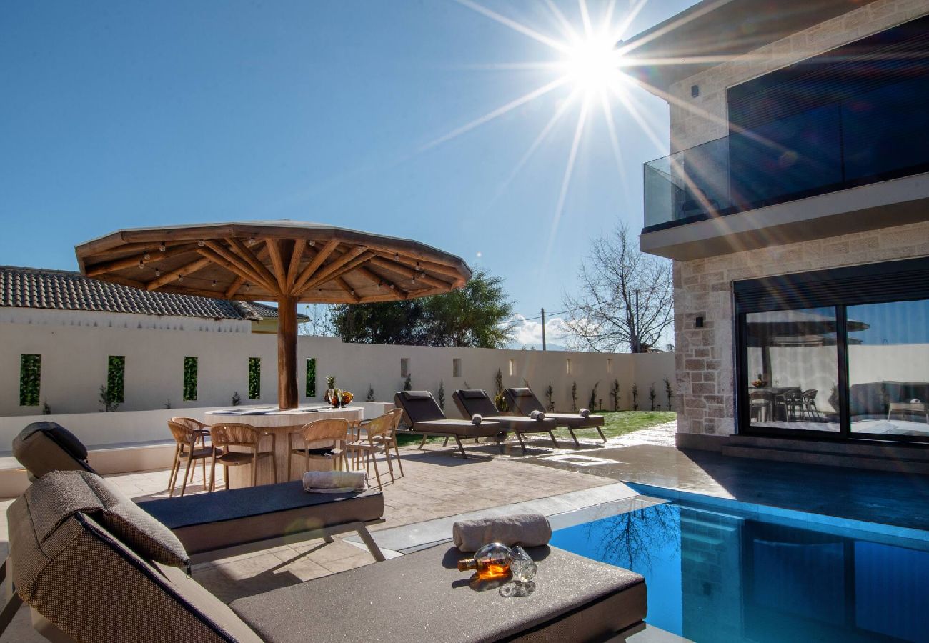 Villa in Sarakinado - Amfi Luxury Villa, with Private Pool